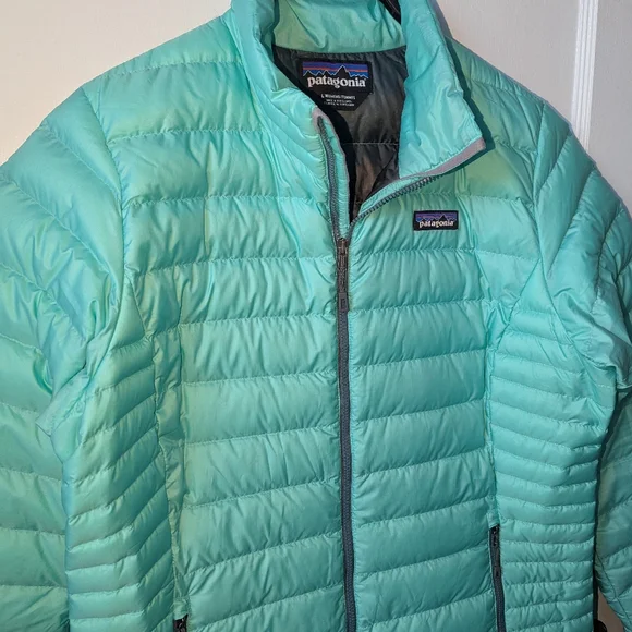 Patagonia Women's Down Puffer Jacket Cost Size Large - Picture 3 of 11